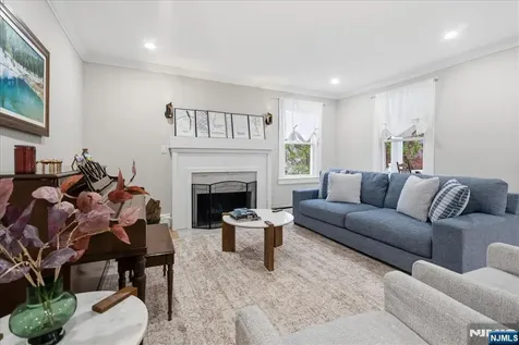 7 Shores Road Mendham Township NJ 07869