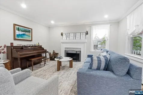 7 Shores Road Mendham Township NJ 07869