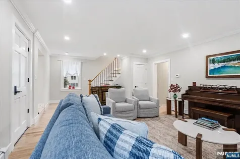 7 Shores Road Mendham Township NJ 07869
