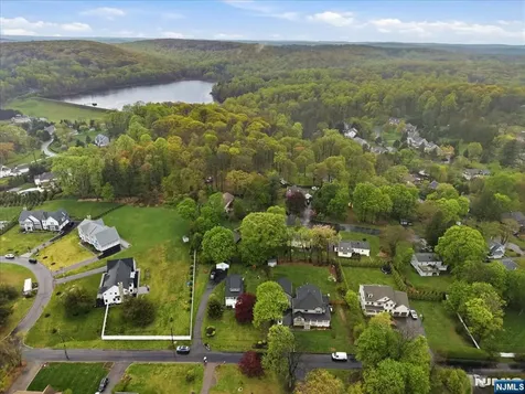 7 Shores Road Mendham Township NJ 07869