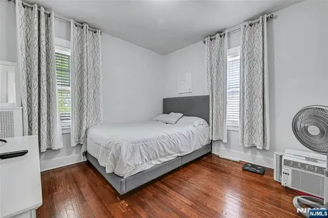 277 Madison Avenue Clifton NJ 07011