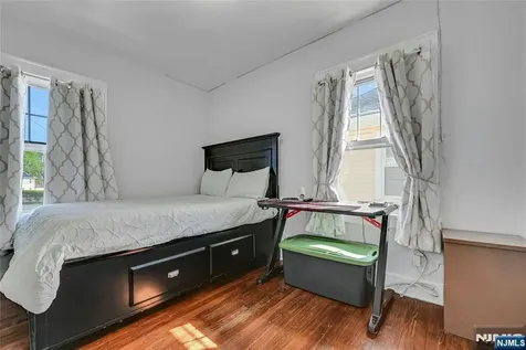 277 Madison Avenue Clifton NJ 07011