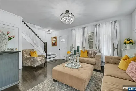 277 Madison Avenue Clifton NJ 07011