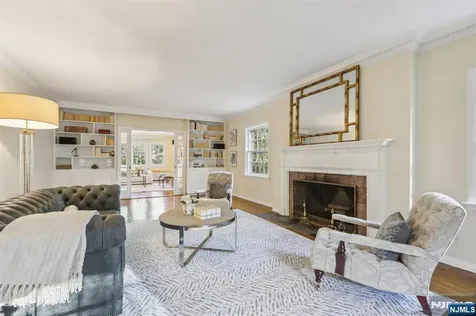 215 Beechwood Road Ridgewood NJ 07450