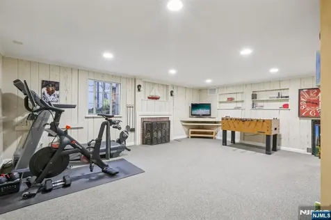 215 Beechwood Road Ridgewood NJ 07450