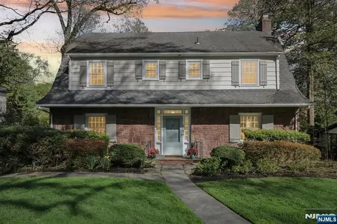 215 Beechwood Road Ridgewood NJ 07450