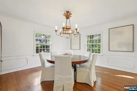 215 Beechwood Road Ridgewood NJ 07450