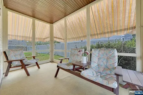 52 Elmwood Drive Elmwood Park NJ 07407