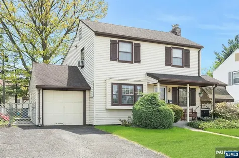 52 Elmwood Drive Elmwood Park NJ 07407