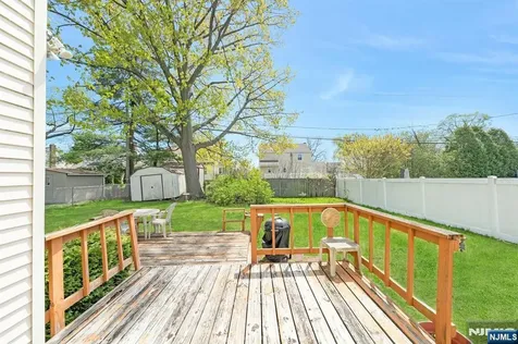 52 Elmwood Drive Elmwood Park NJ 07407