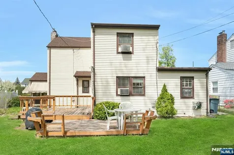 52 Elmwood Drive Elmwood Park NJ 07407