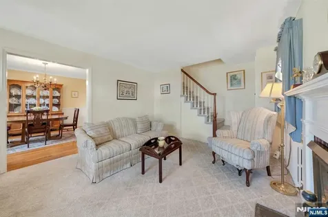 52 Elmwood Drive Elmwood Park NJ 07407