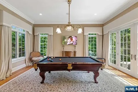 116 Truman Drive Cresskill NJ 07626