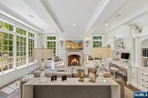 116 Truman Drive Cresskill NJ 07626