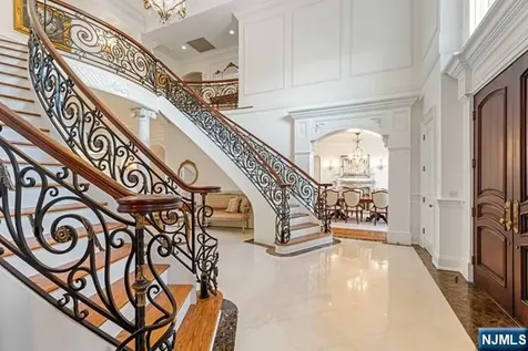 116 Truman Drive Cresskill NJ 07626