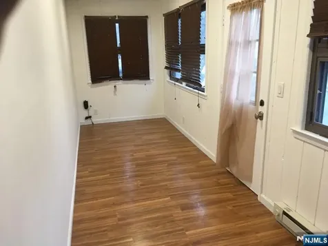 82 Westervelt Place Lodi NJ 07644