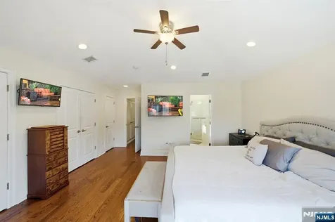 427 Lawton Avenue Cliffside Park NJ 07010