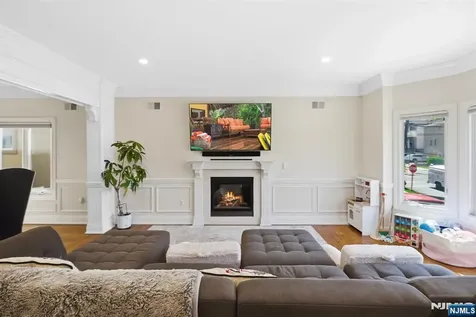 427 Lawton Avenue Cliffside Park NJ 07010