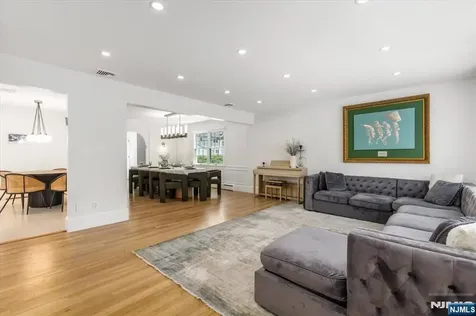 42 Nugent Drive Clifton NJ 07012