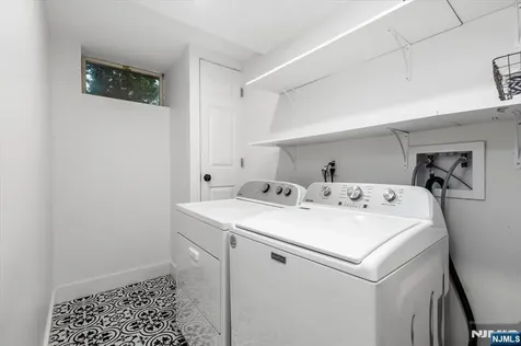 42 Nugent Drive Clifton NJ 07012