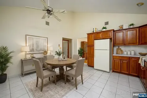 147 11th Street Wood Ridge NJ 07075