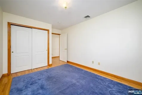 147 11th Street Wood Ridge NJ 07075