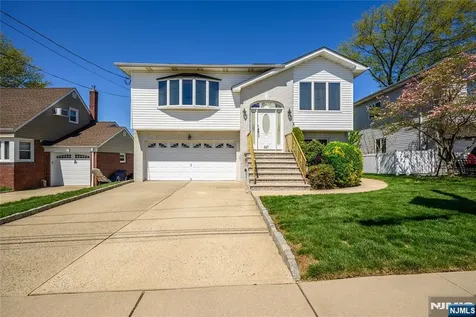 147 11th Street Wood Ridge NJ 07075