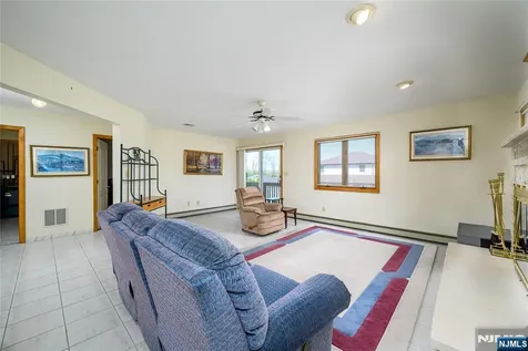 147 11th Street Wood Ridge NJ 07075