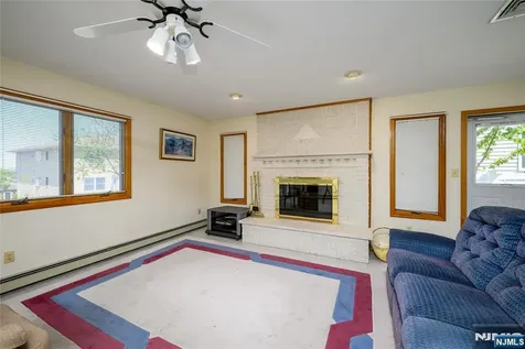 147 11th Street Wood Ridge NJ 07075