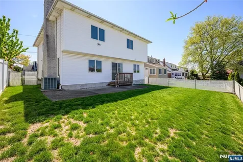 147 11th Street Wood Ridge NJ 07075