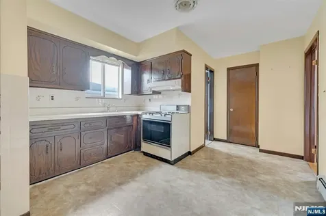 397 Davis Avenue Kearny NJ 07032