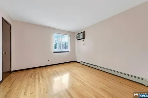 397 Davis Avenue Kearny NJ 07032