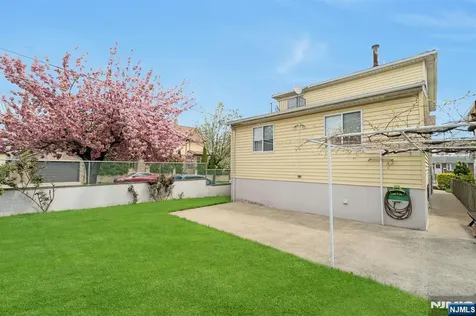 397 Davis Avenue Kearny NJ 07032