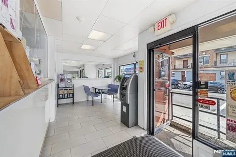 465 Union Avenue Paterson NJ 07522