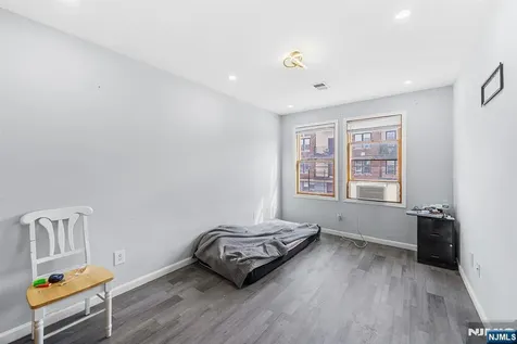 465 Union Avenue Paterson NJ 07522