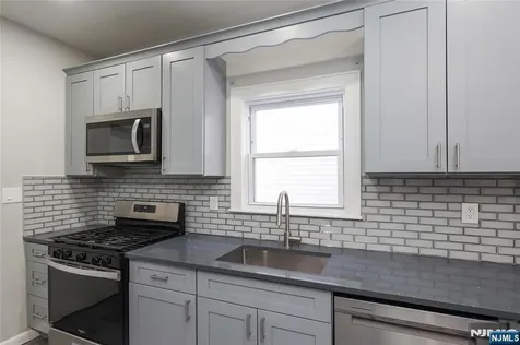 344 Market Street Perth Amboy NJ 08861