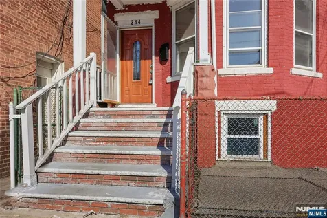 344 Market Street Perth Amboy NJ 08861