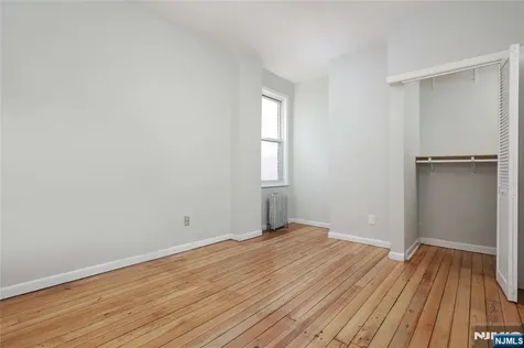 344 Market Street Perth Amboy NJ 08861