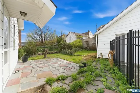 52 Nolton Street Belleville NJ 07109