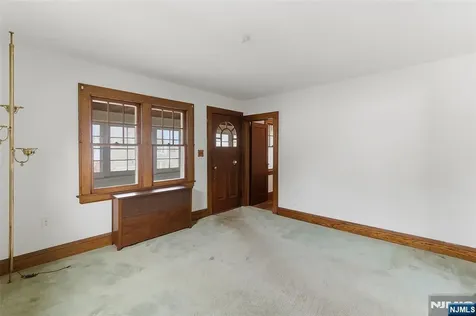 52 Nolton Street Belleville NJ 07109