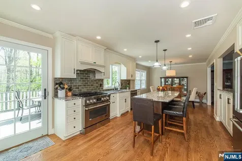 19 Bedford Road Mahwah NJ 07430