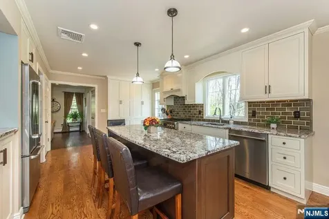 19 Bedford Road Mahwah NJ 07430