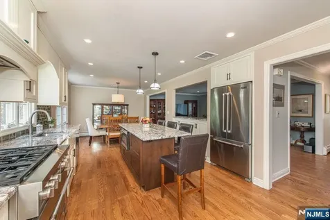 19 Bedford Road Mahwah NJ 07430