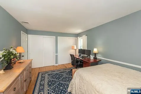 19 Bedford Road Mahwah NJ 07430