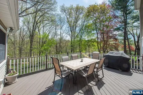 19 Bedford Road Mahwah NJ 07430