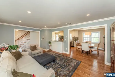 19 Bedford Road Mahwah NJ 07430