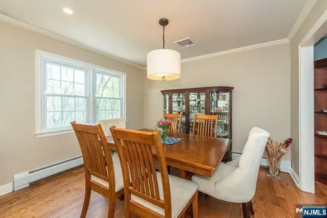 19 Bedford Road Mahwah NJ 07430