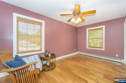 36 Ella Street Bloomingdale NJ 07403