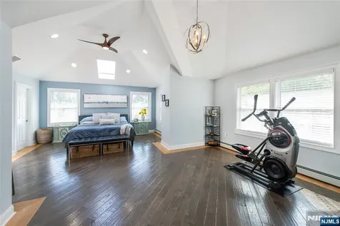 36 Ella Street Bloomingdale NJ 07403