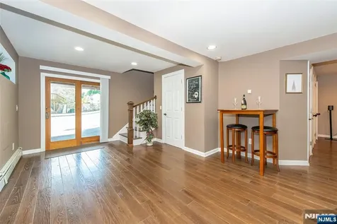 36 Ella Street Bloomingdale NJ 07403